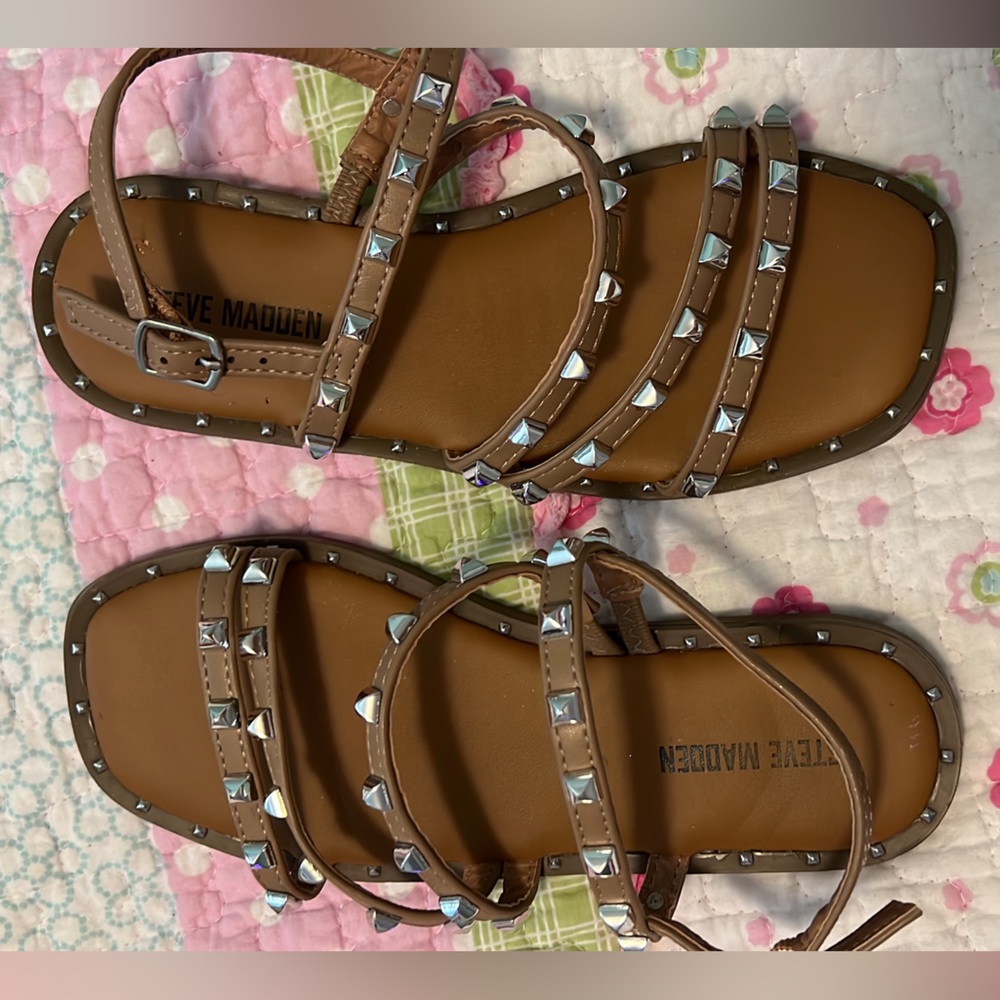 Steve Madden girls sandals size 1